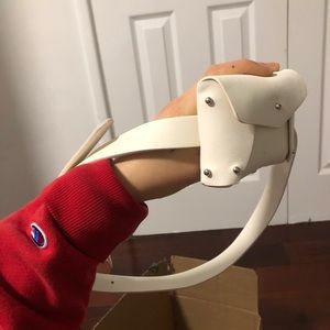 white leather belt bag fanny